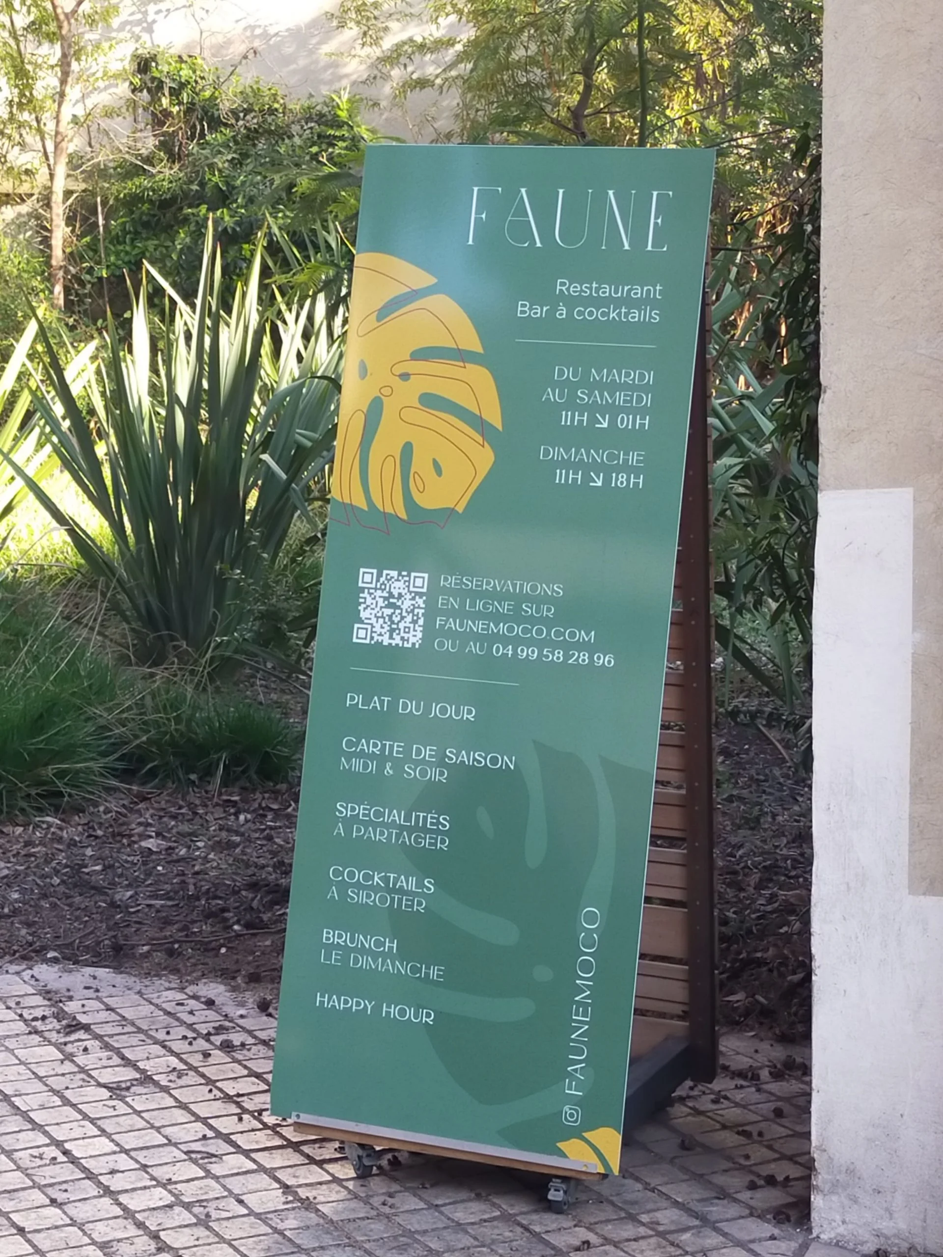 Panneau Faune — direction artistique Marion Gosse